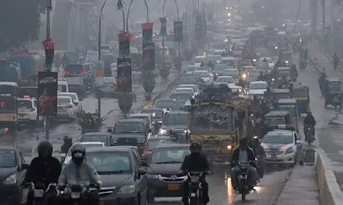 Karachi experiences heavy rainfall; water accumulated on highways