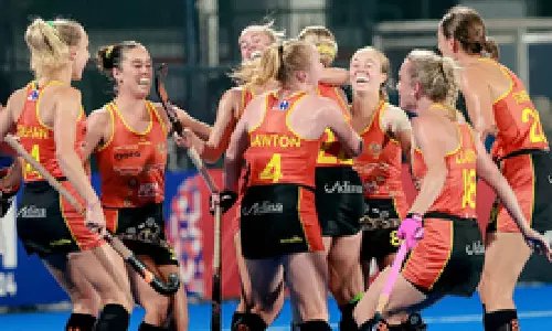 FIH Pro League: Dutch women march on with win over China as Australia overpower USA