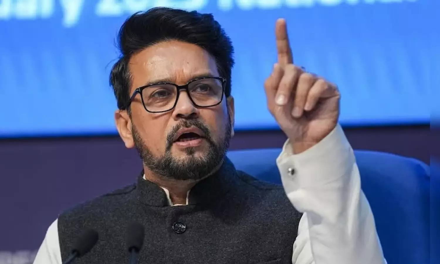 Cabinet approves telecom spectrum auctions at base price of Rs 96,317.65 cr