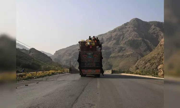 Pakistan to close borders with Afghanistan, Iran ahead of general elections for security