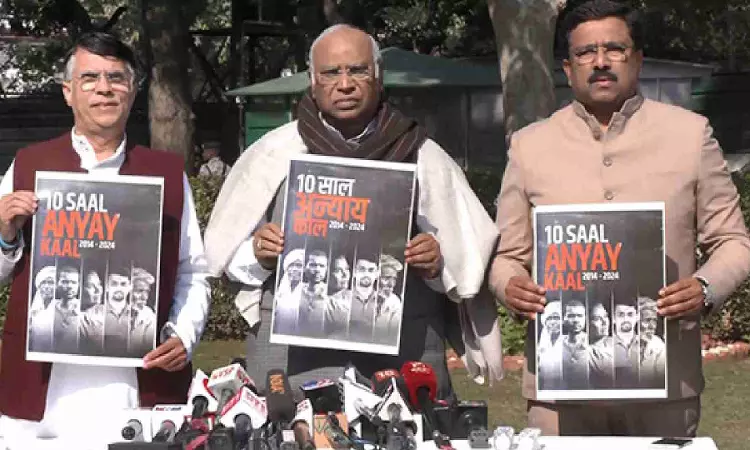 As Centre gears up for White Paper, Kharge releases Black Paper to highlight failures of BJP govt since 2014