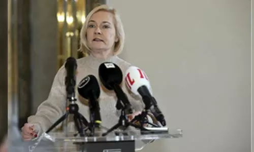 Finland extends land border closure with Russia until mid-April