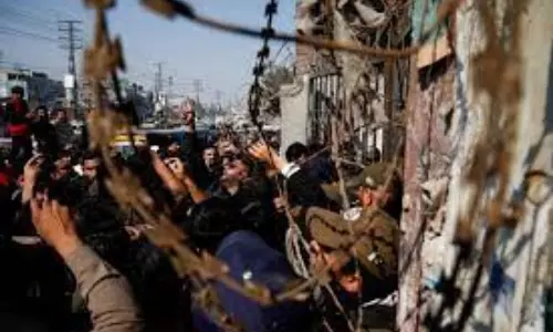 With over 100 seats counted, Imran Khans supporters lead in Pakistan With over 100 seats counted, Imran Khans supporters lead in Pakistan