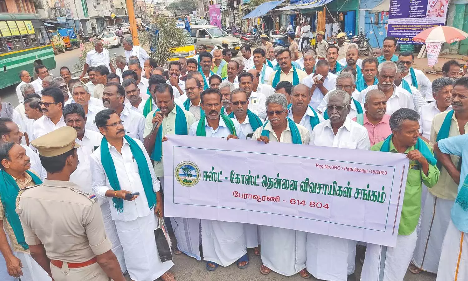 Thanjavur farmers seek distribution of coconut oil through PDS outlets