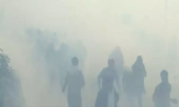 Delhi Chalo march: Police fire tear gas on protesting farmers at Punjab-Haryana Shambhu border