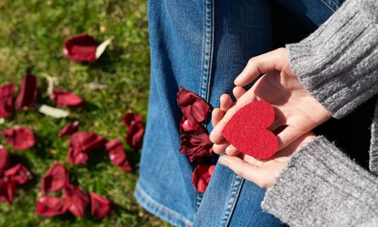 Editorial: Love doesnt cost a thing