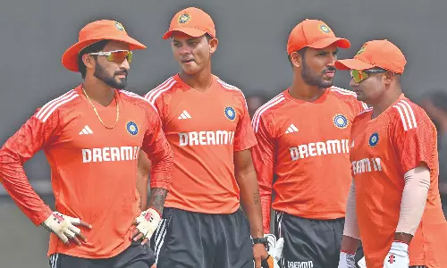 Jurel , Sarfaraz in line for debut in 3rd test Jurel , Sarfaraz in line for debut in 3rd test