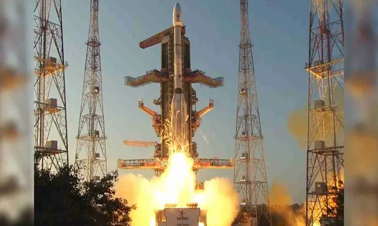 ISRO launches weather monitoring satellite INSAT-3DS ISRO launches weather monitoring satellite INSAT-3DS