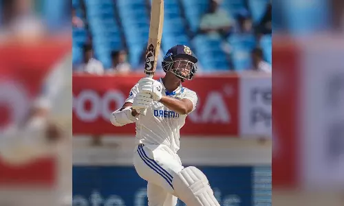 England need 557 to win after India declare on 430-4