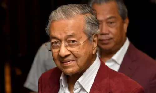 Former Malaysian PM Mahathir Mohamad recovering