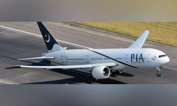 Employees union of Pakistan Airlines protest against privatisation Employees union of Pakistan Airlines protest against privatisation