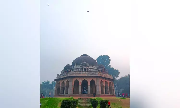 Best places in Delhi to witness spring blossoms