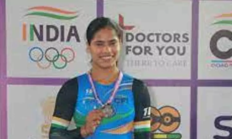 Indian cyclists claim 2 gold, 1 silver, and 1 bronze on Day 3