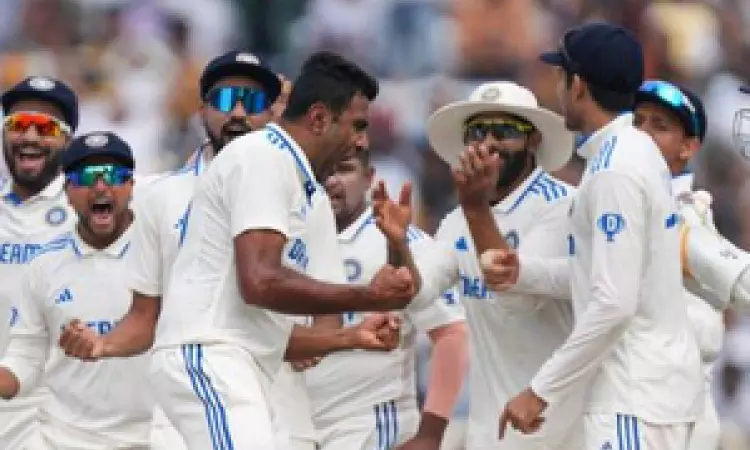 4th Test: Ashwin, Kuldeep push England on backfoot as Eng reach 120/5 at tea
