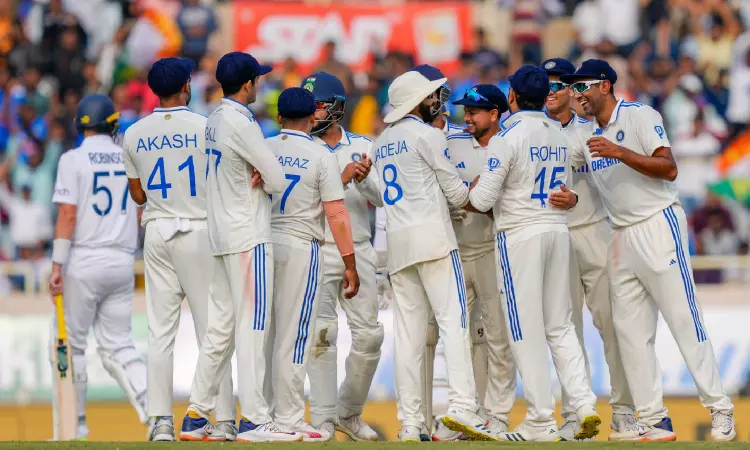 India need 192 runs to win 4th Test against England
