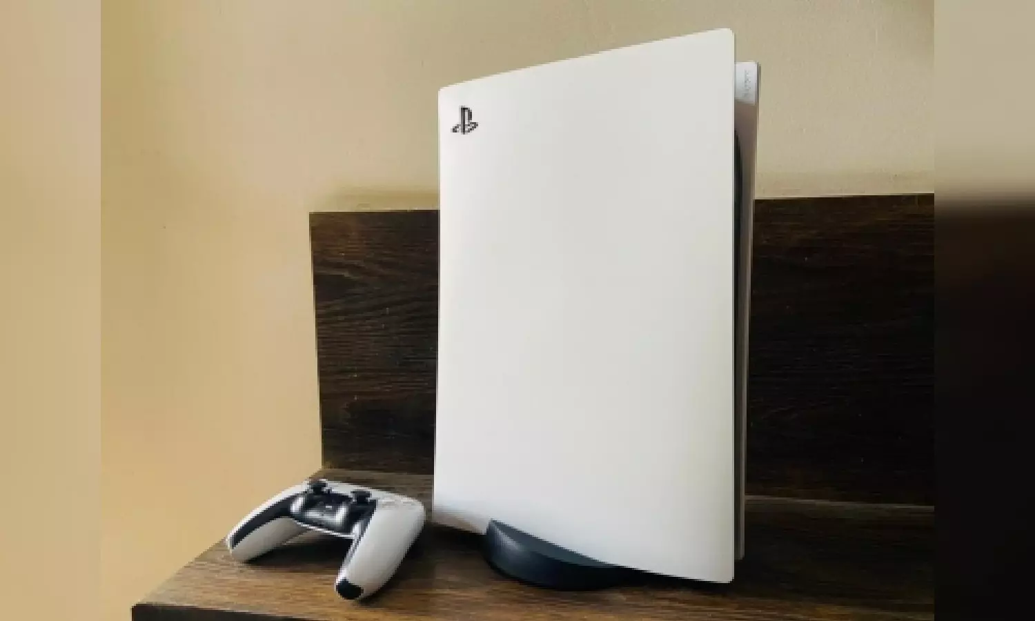 Sony to lay off 900 employees from PlayStation gaming division