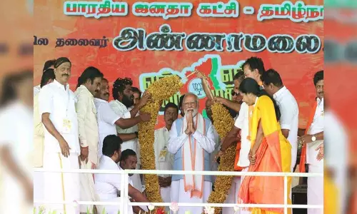 PM Modi receives gifts from TN people during his Palladam visit