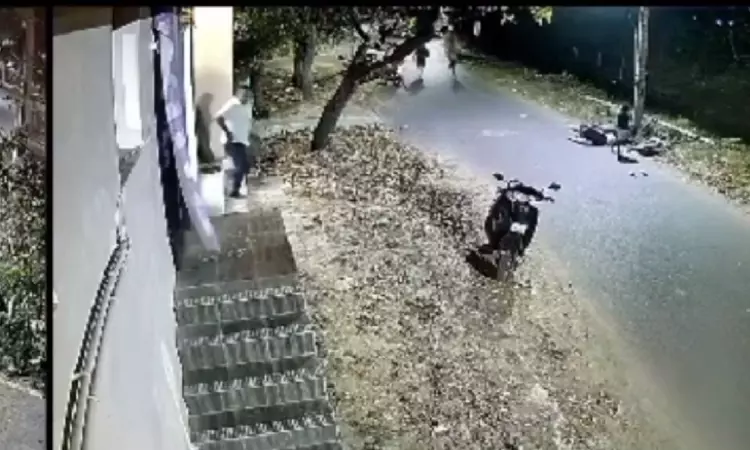 Speed breaker ends mans life infront of his kids in mishap