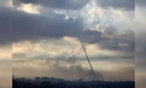 Israeli strikes hit Damascus