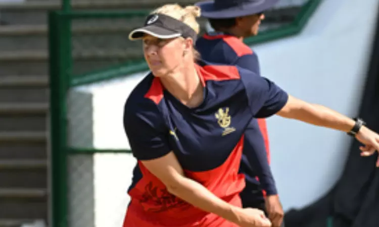RCB’s Sophie Devine ‘super proud’ of opening partner Smriti after skipper’s valiant knock against DC RCB’s Sophie Devine ‘super proud’ of opening partner Smriti after skipper’s valiant knock against DC