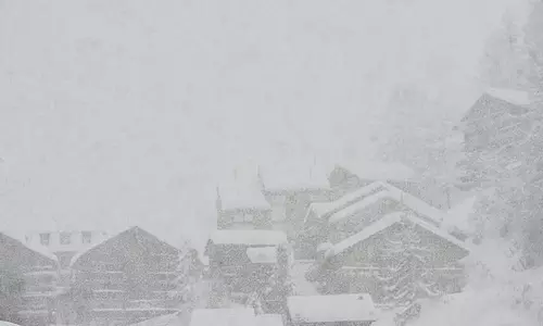 Afghanistan: Heavy snowfall claims 15 lives, injures dozens