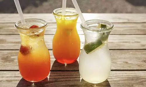 Stay cautious while consuming cold beverages in summer, health experts opine Stay cautious while consuming cold beverages in summer, health experts opine