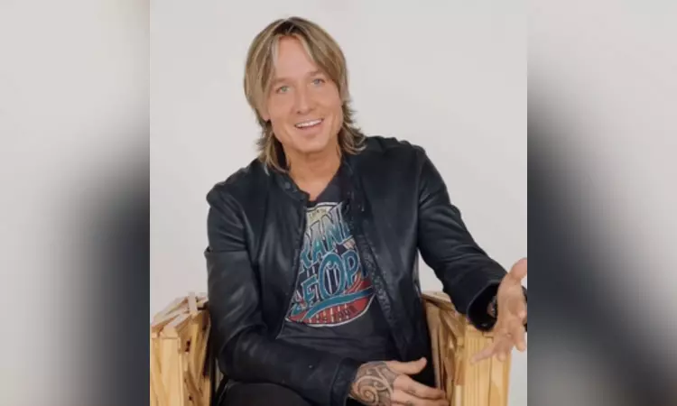 Keith Urban talks about not great rendition of hit single in How to Lose a Guy in 10 Days