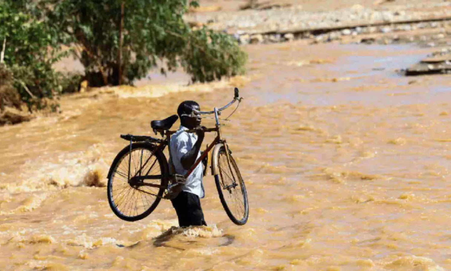 Six dead after flash floods in Malawi