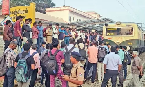Passengers protest against delay in train services at Kancheepuram railway station