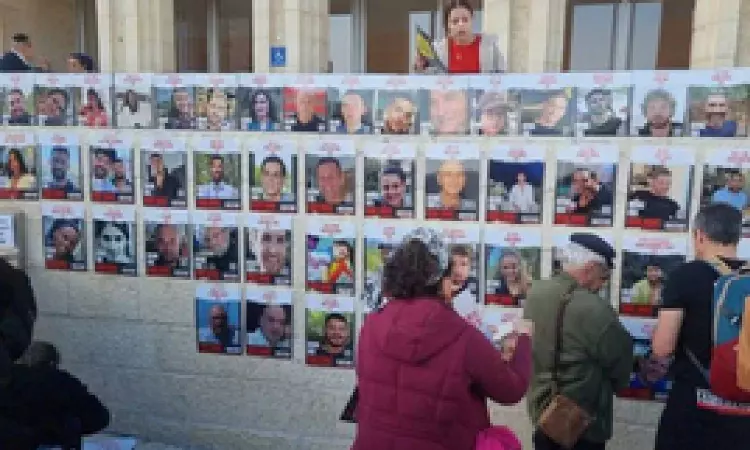 Families of Israeli hostages seek ceasefire, details on kidnapped relatives