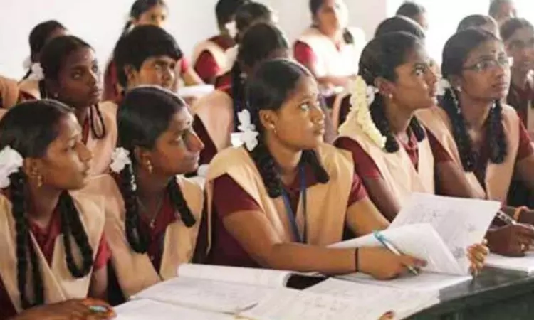 Students to get bank A/C to receive benefits of schemes