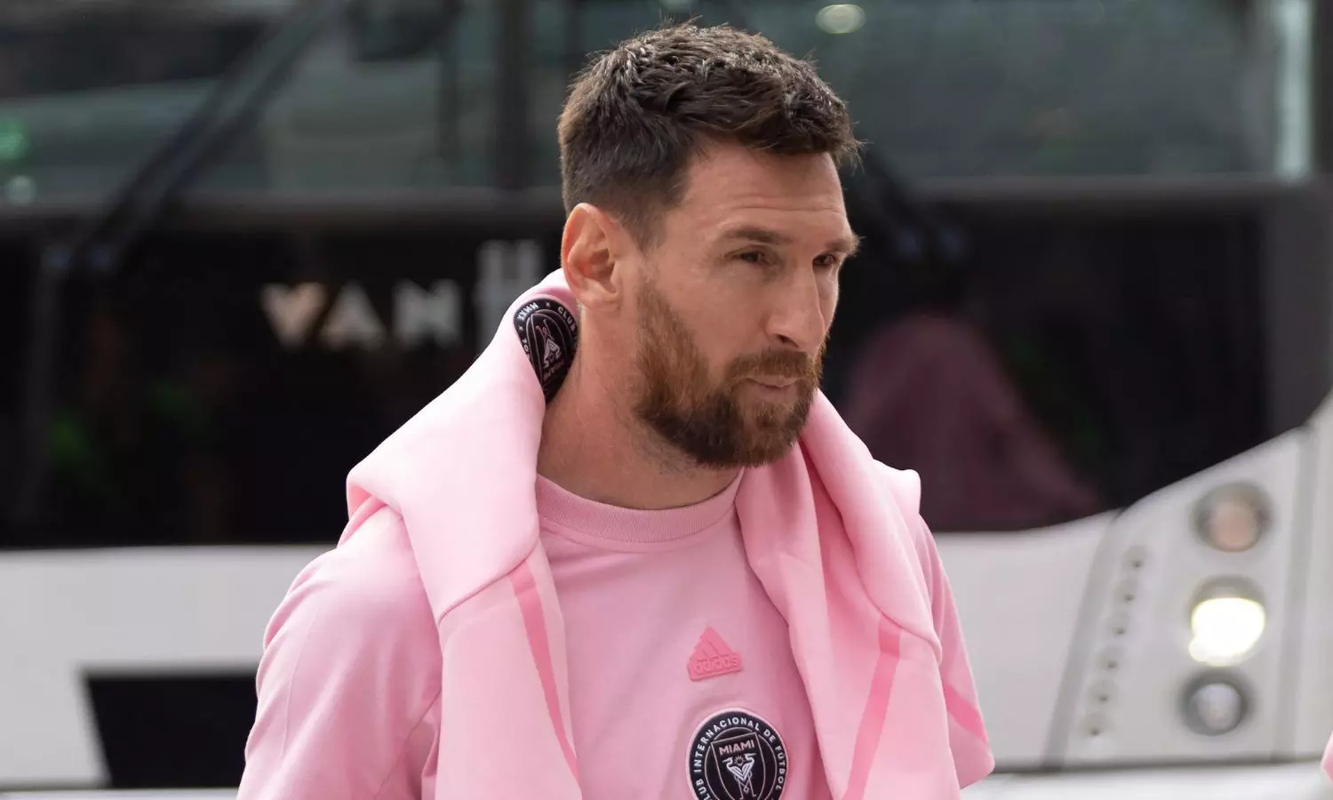 Messi mulling Paris Olympics invitation: Mascherano Messi mulling Paris Olympics invitation: Mascherano