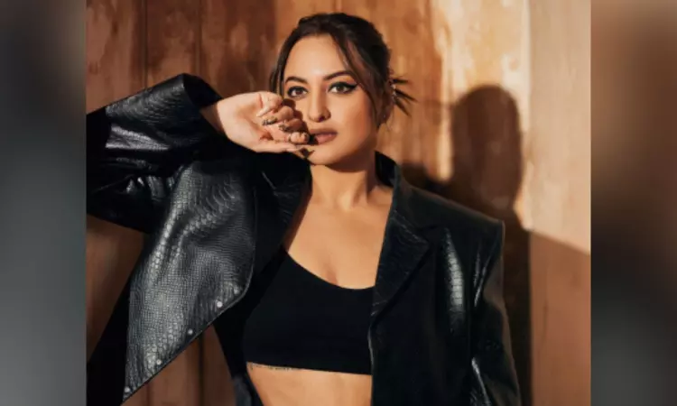 Nobody else is able to do portray women on screen like Bhansali, says Sonakshi