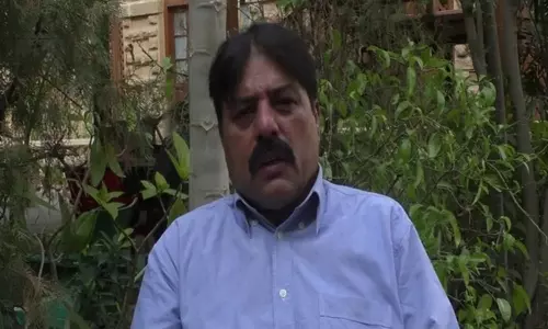 Pakistanis demand swift restoration of social media platforms amid prolonged disruption Pakistanis demand swift restoration of social media platforms amid prolonged disruption