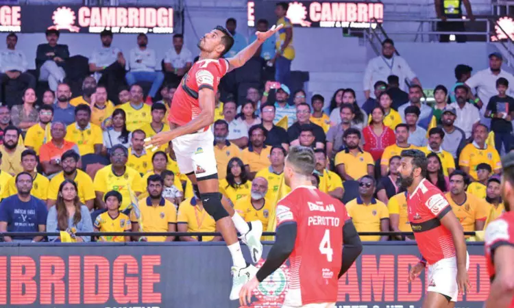 Calicut Heroes knock out Chennai in straight sets Calicut Heroes knock out Chennai in straight sets
