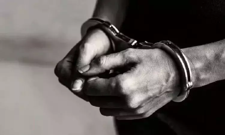 Man attempts to kill lover by setting house on fire in Palur, arrested Man attempts to kill lover by setting house on fire in Palur, arrested