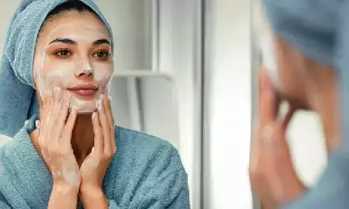 How to slay minimal makeup look like Bollywood divas