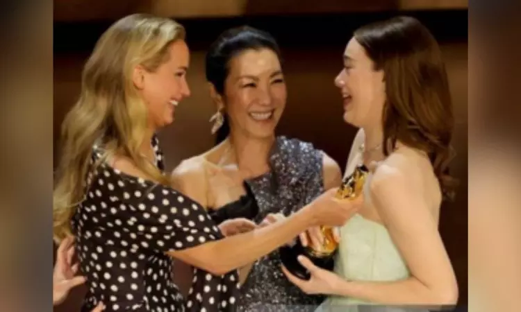 Michelle Yeoh clears air on Oscars stage confusion between her and Emma Stone