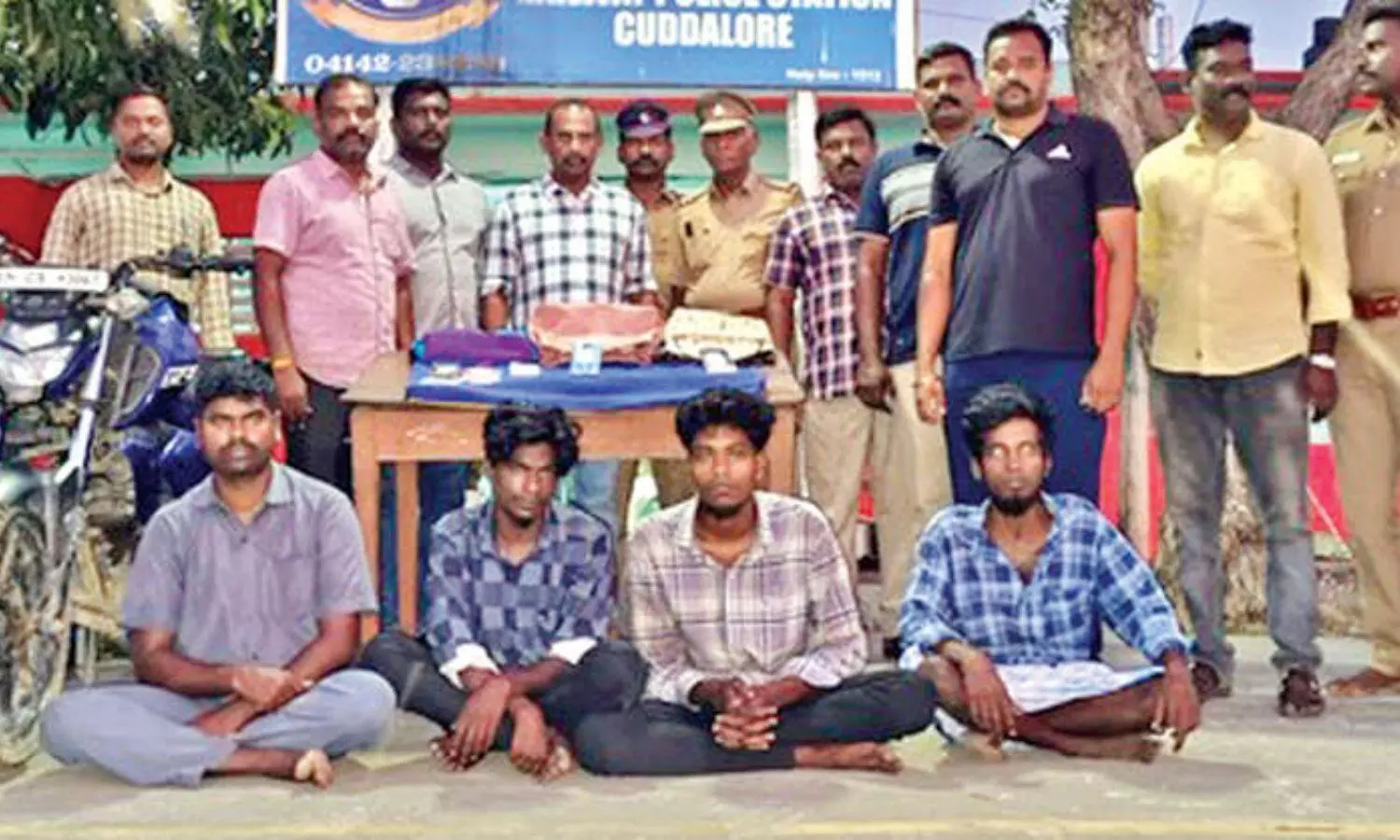 4-member gang arrested for thefts on trains in Cuddalore