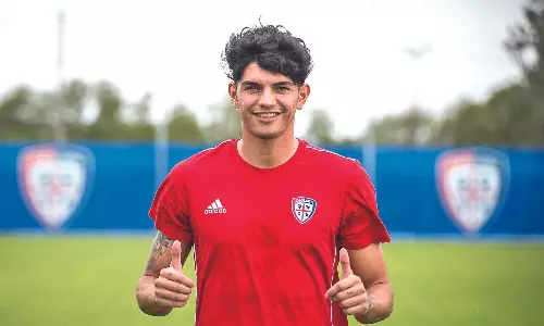 Italy calls up 3 new players for friendlies in US next week Italy calls up 3 new players for friendlies in US next week