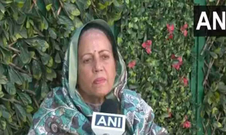 LS elections: Pratibha not to contest from Mandi; suggests Kauls name