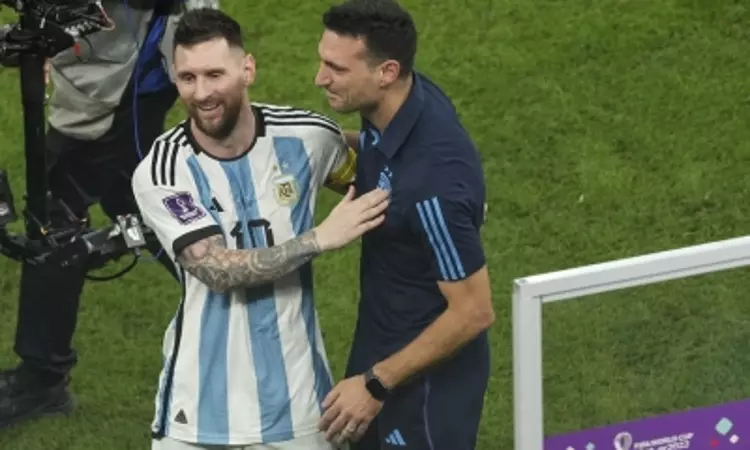 Messi key in decision to remain Argentina boss: Scaloni Messi key in decision to remain Argentina boss: Scaloni