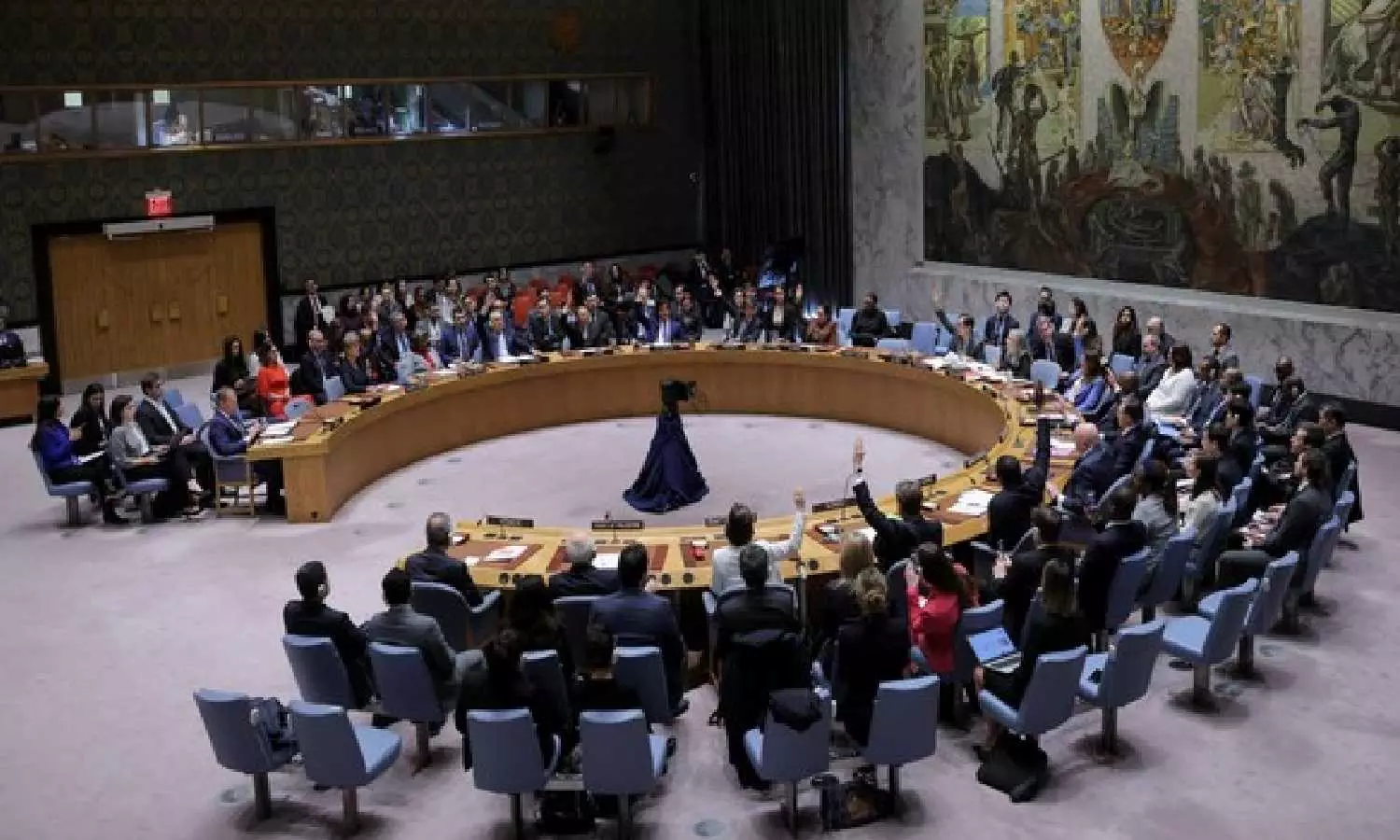 UN Security Council passes resolution demanding immediate Gaza ceasefire
