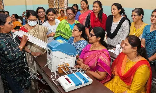 LS polls: DMK, AIADMK, BJP candidates expects to file nomination today