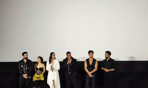 Akshay, Tiger wield toy guns at launch of action-loaded BMCM trailer