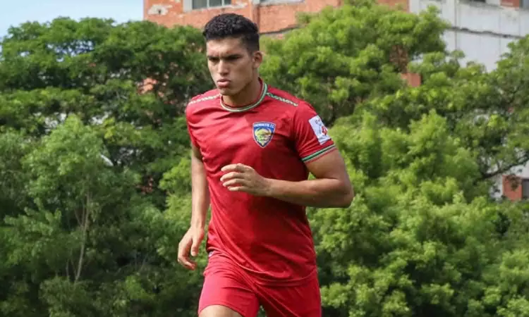 Chennaiyin FCs defender Bijay makes move to Uruguays Colon Futbol Club on loan Chennaiyin FCs defender Bijay makes move to Uruguays Colon Futbol Club on loan