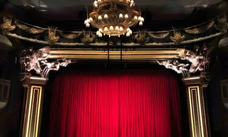 Editorial: Theatre’s technicolor dreams Editorial: Theatre’s technicolor dreams
