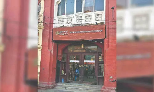 Counters for unique makes: Poompuhar offer to artisans