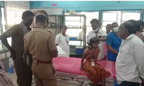 Nine school students injured after private school van met with accident in Kancheepuram