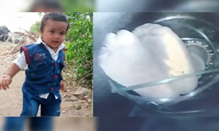 K’taka toddler in borewell: Rescue ops on as workers see him alive on camera
